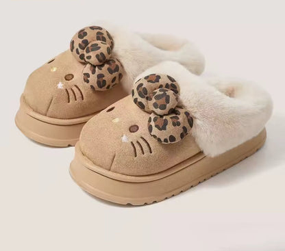 Hello Kitty Slippers 🐱👣 – Cozy & Cute for Indoors and Outdoors 💖